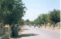 TABIA 2002 LA RUE PRINCIPALE